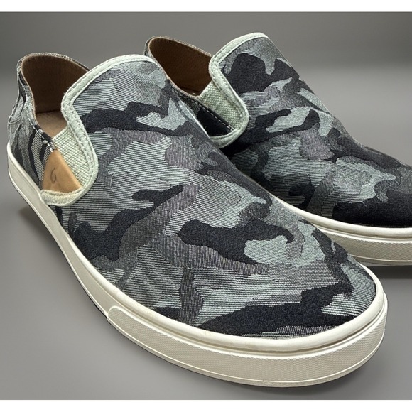 OluKai Shoes - OluKai Pehuea Pa'i Gray Camo Slip On Sneakers Women 8.5 20360-GHKE